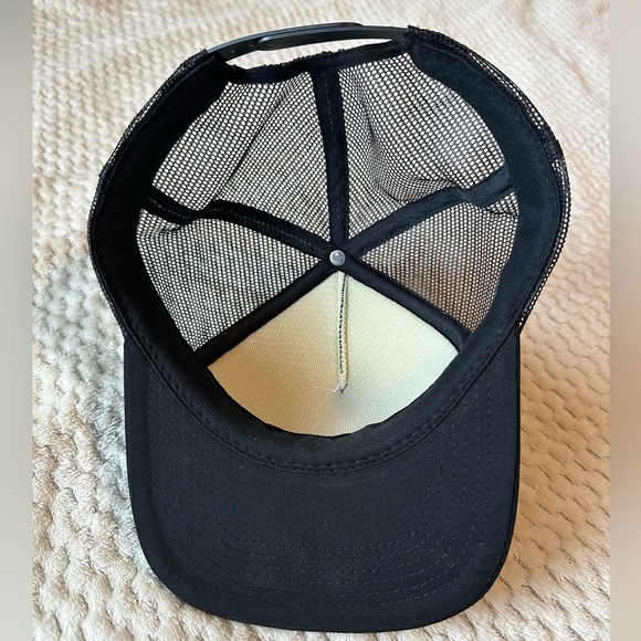 Santa Cruz Hat - Picture 4 of 4